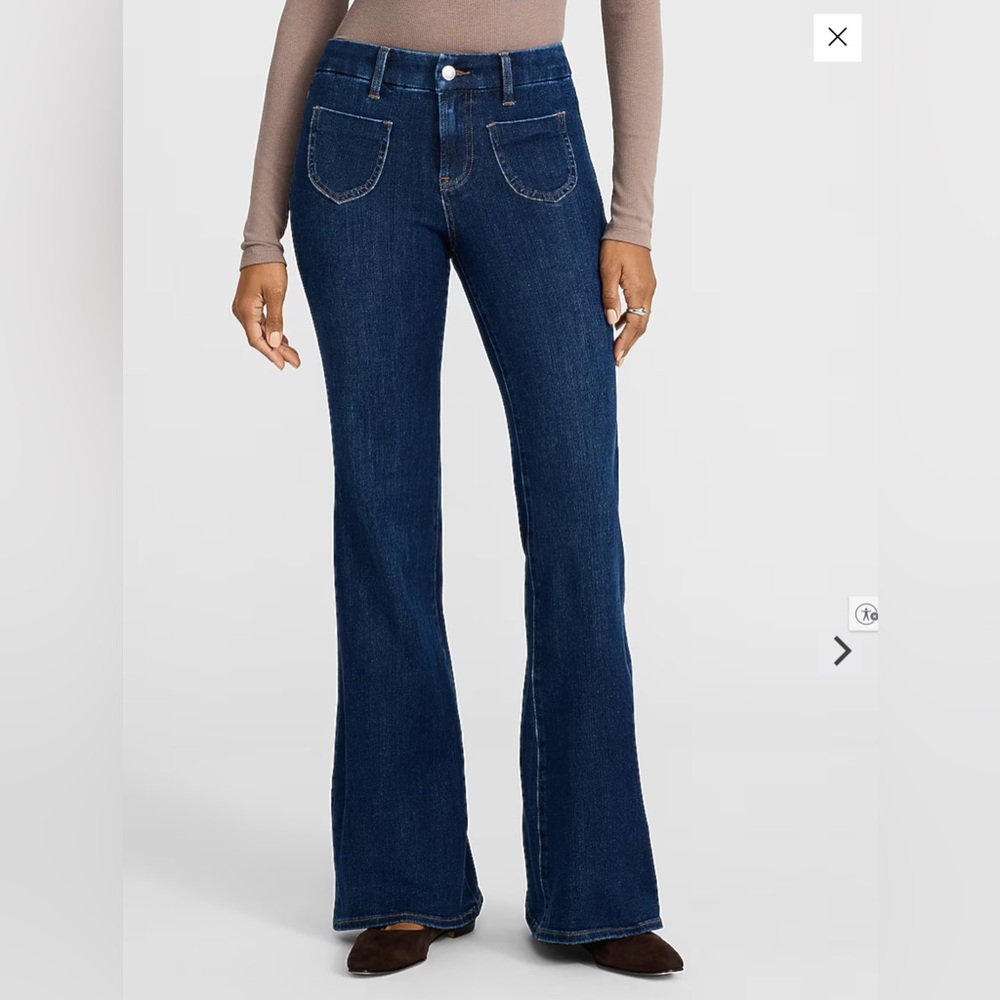Express 70s Flare Mid Rise‎ Jeans Size 10 New